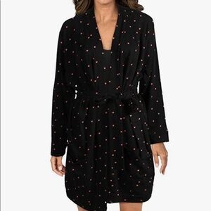 NWT Plush Fleece-Lined Heart Robe & Scrunchie Size M